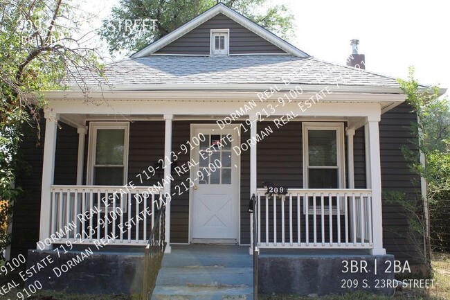 Building Photo - $500 OFF the first month of rent! Home in ...