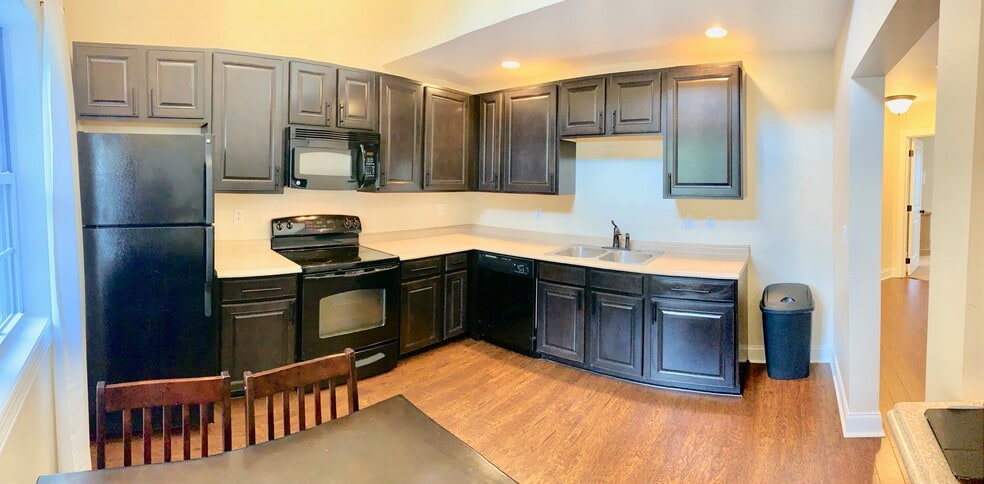 303WL 3BR Loft - 202 Treyson Ln