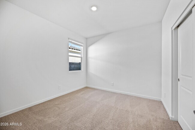 Building Photo - 2436 Fortana Dr