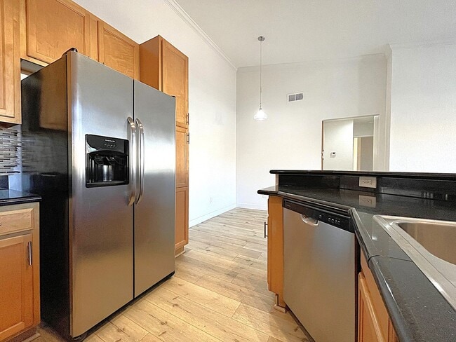 Building Photo - COMING SOON! 2 Bed 2 Bath Condo in Bermuda Dunes!