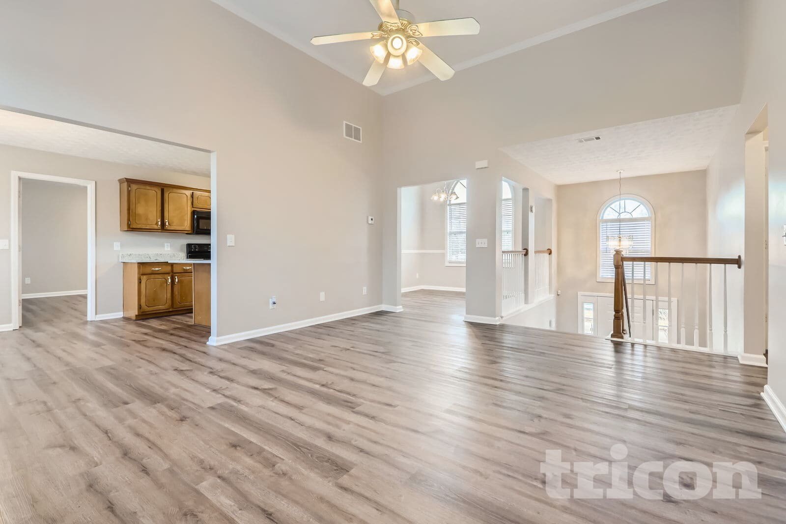 Building Photo - 90 Pebble Ln