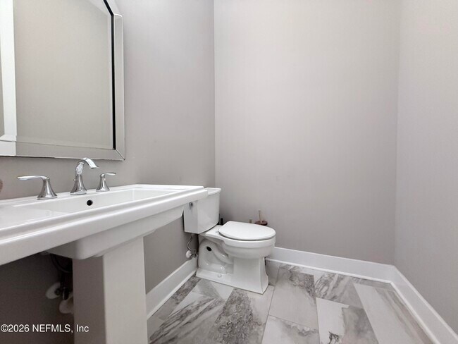 Building Photo - 161 Paradise Valley Dr