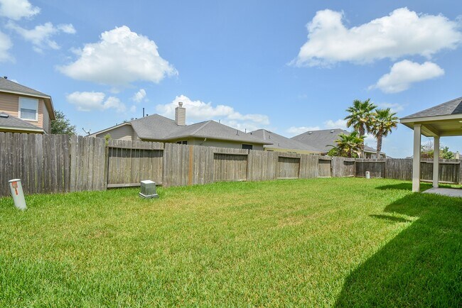 Building Photo - 8810 Rocky Knoll Ln