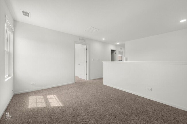 Building Photo - 714 Juniper St