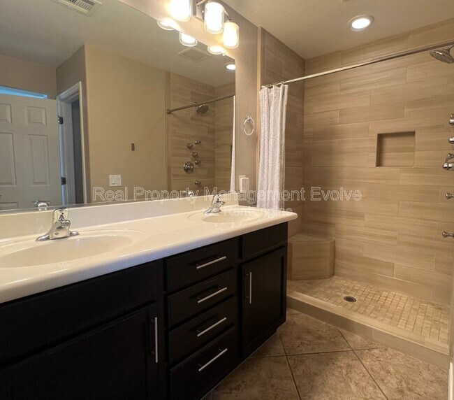 Building Photo - 21160 N 36th Pl