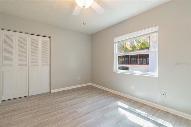 Building Photo - 14729 Tall Tree Dr