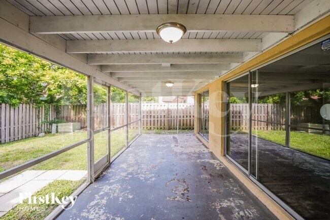 Building Photo - 9371 NW 35th Manor
