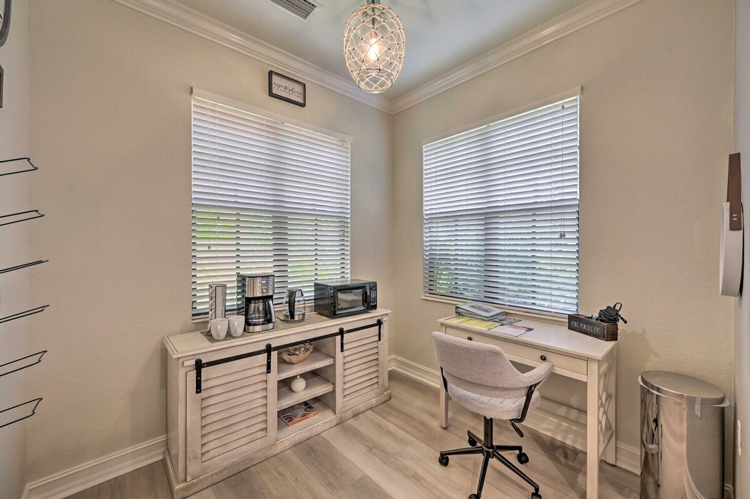 Building Photo - 9117 Chula Vista St