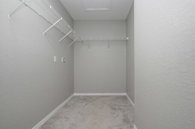 Building Photo - 2 Bedroom Condo in Lakewood Ranch