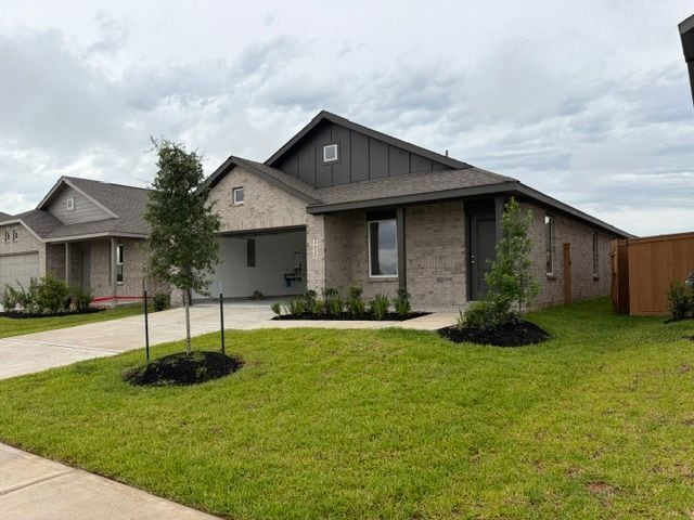 Building Photo - 3020 Huntersville Dr