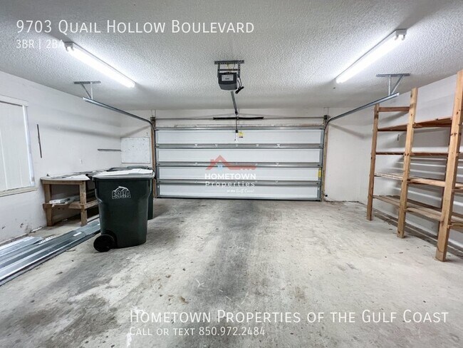 Building Photo - Charming 3BR/2BA Custom-Built Oasis with N...