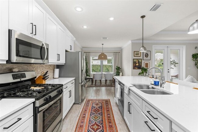Building Photo - 7993 SW 79th Ln