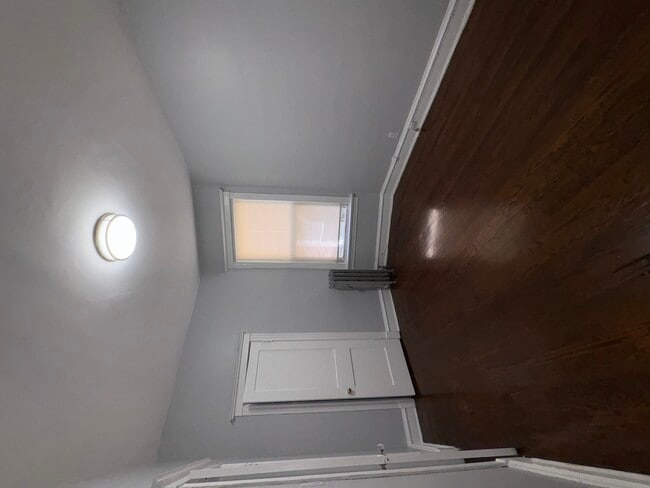 Building Photo - 6239 S Eberhart Ave