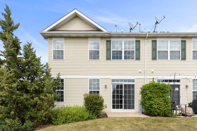 Building Photo - 1034 Turin Dr