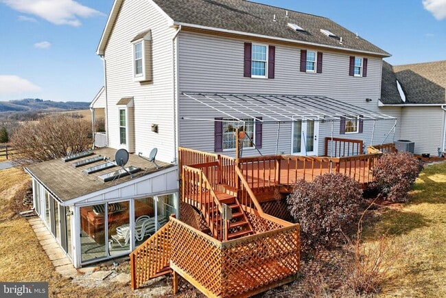 Building Photo - 5289 PA-309