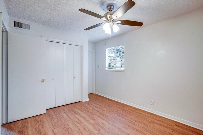 Building Photo - 3707 Tom Green St