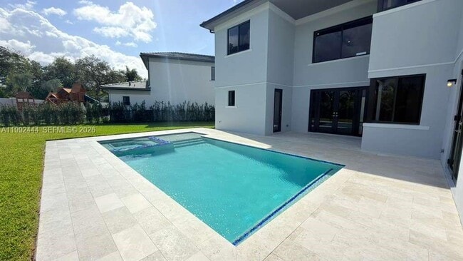 Building Photo - 19708 NE 14th Ave