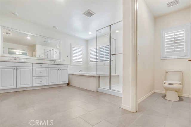 Building Photo - 5594 Skimmer Dr