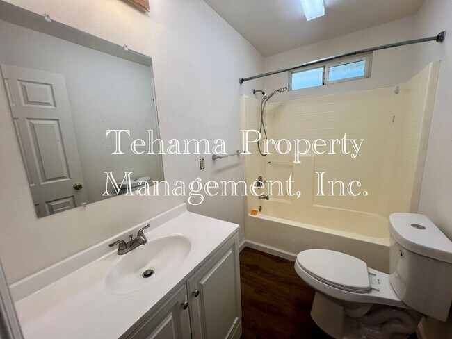 Building Photo - Charming 2 bedroom/1 bath home in Gerber, CA