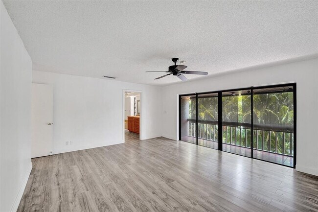 Building Photo - 103 Heatherbrook Way