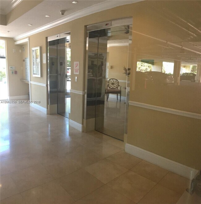 Building Photo - 201 Golden Isles Dr
