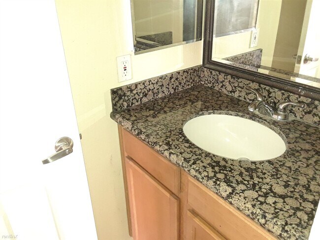 Building Photo - 1 br, 1 bath  - Palmilla Luxury Condos