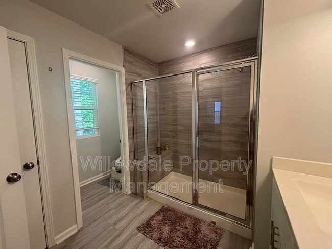 Building Photo - 203 Gremar Dr.