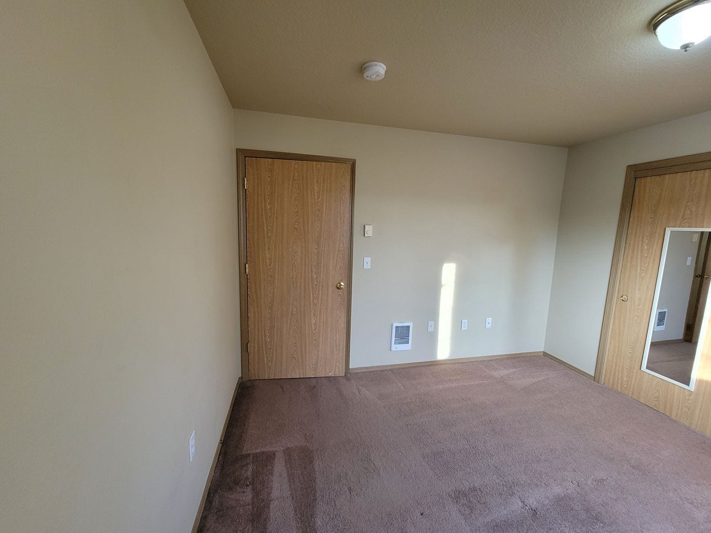 Building Photo - 8102 SE Lambert St