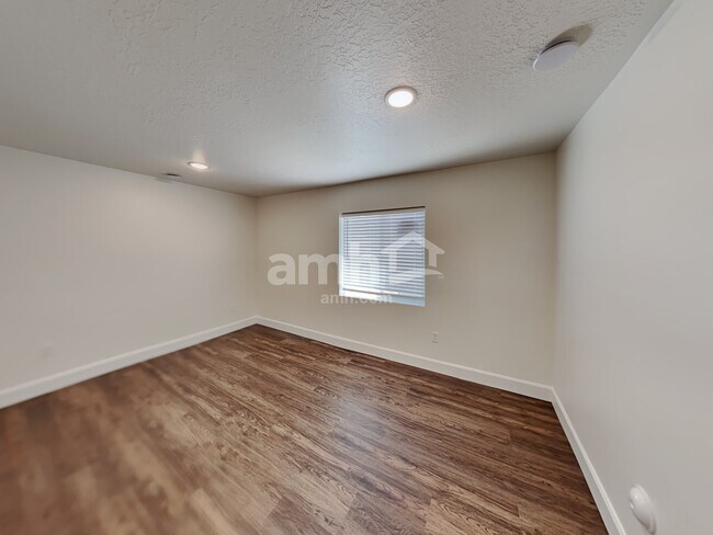 Building Photo - 288 Allen Ln