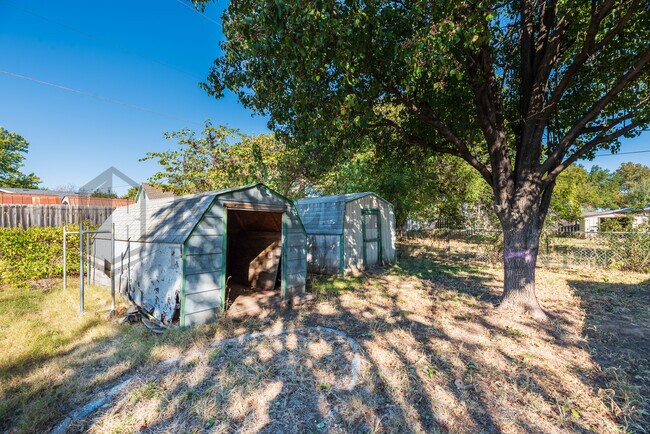 Building Photo - 169 Western Ave