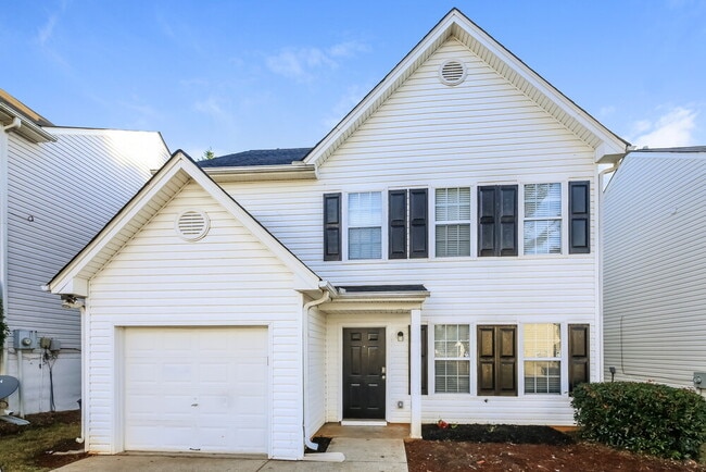 Building Photo - 204 Springbottom Dr SE