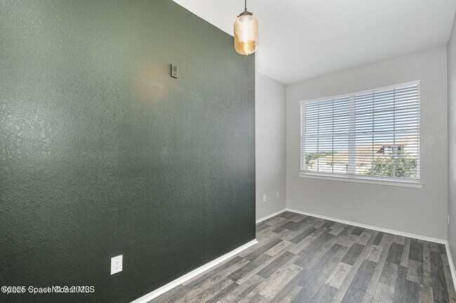 Building Photo - 1777 Sophias Dr