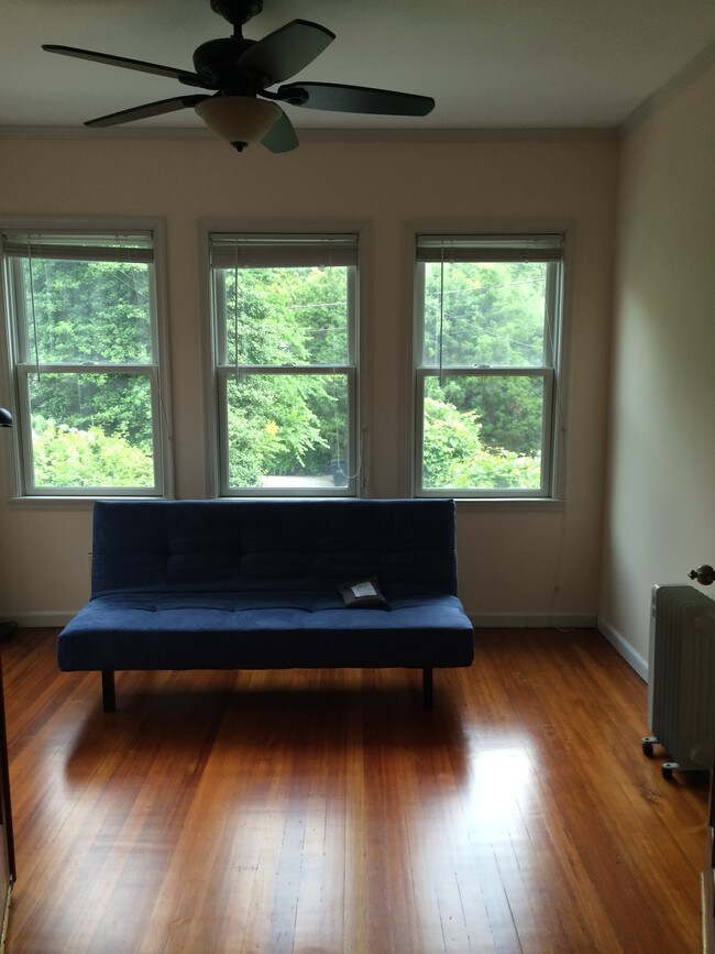 1st Level Porch - 4418 Volta Pl NW