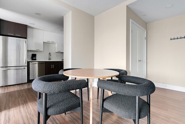 Building Photo - 1515 Richmond Hwy