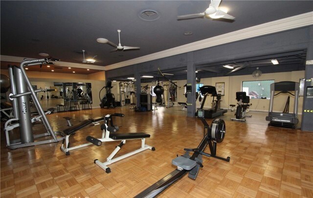 Full Service Gum - 140 Linden Ave