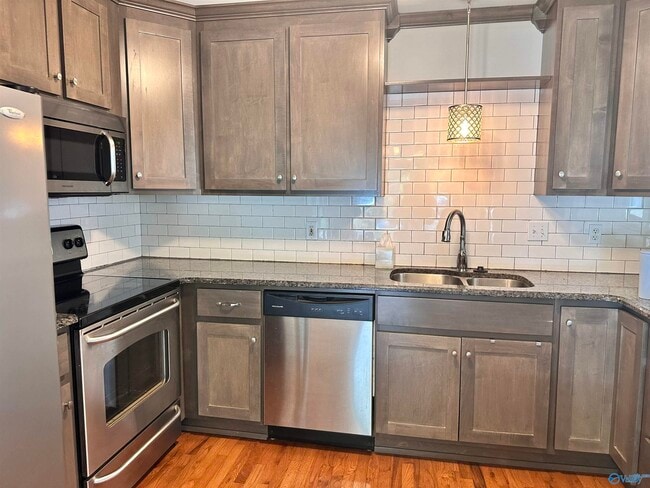 Building Photo - 1513 Beirne Ave NE