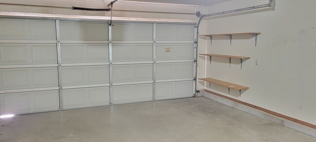 Building Photo - GREAT HOME IN NE CLOVIS NEAR MESA ELEMENTARY