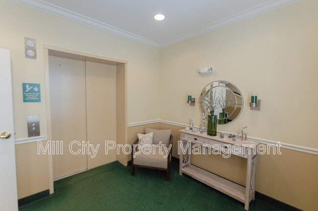 Building Photo - 5 Sally Sweets Way