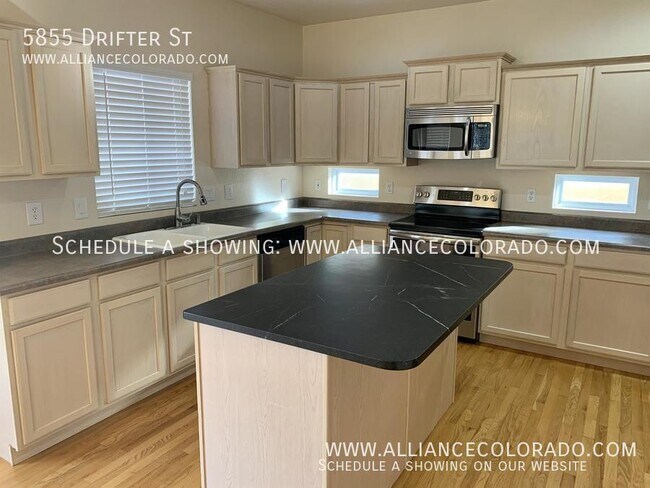Building Photo - 5855 Drifter St
