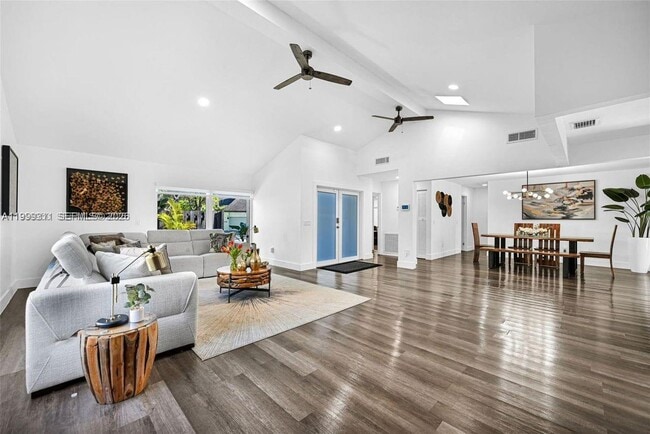 Building Photo - 13416 SW 108th St Cir N