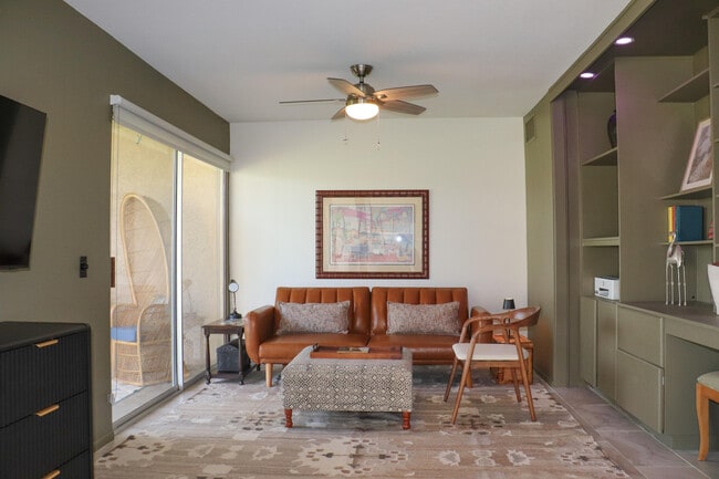 Building Photo - 80100 Palm Cir Dr