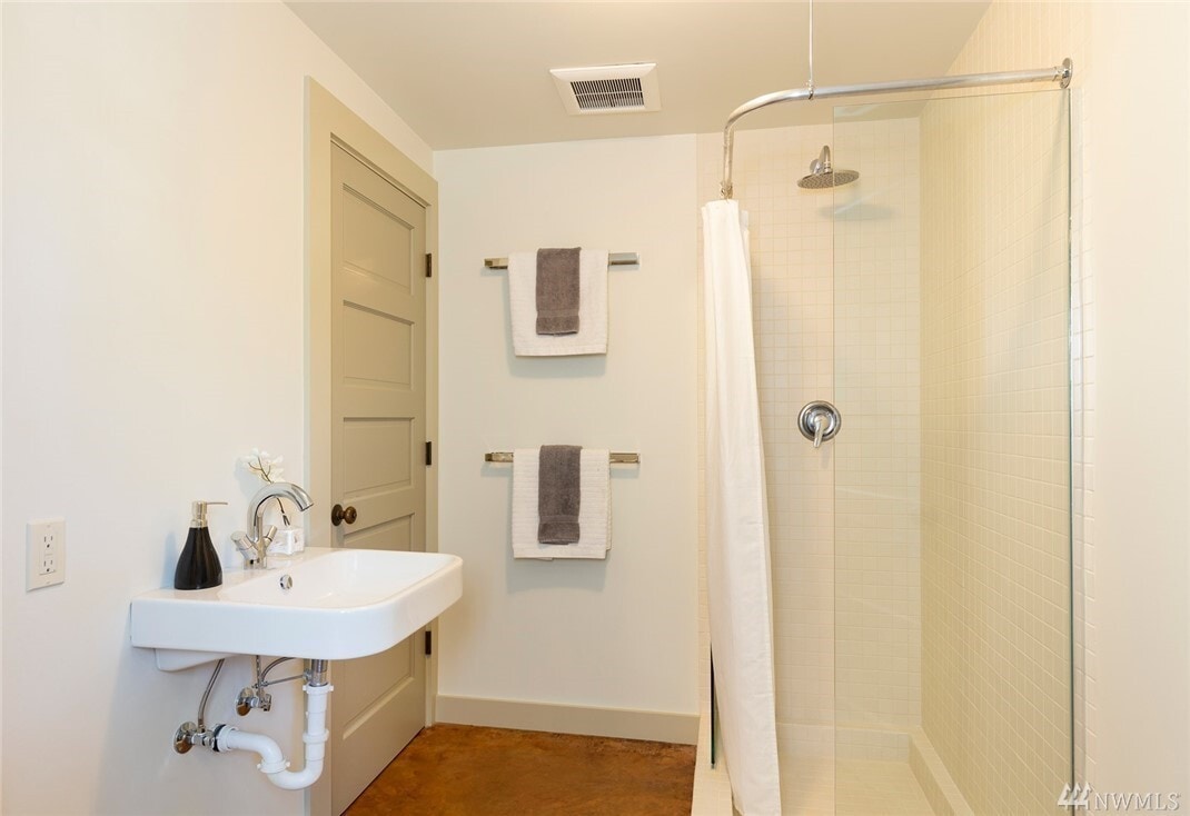 Update Bathroom - 911 W Howe St
