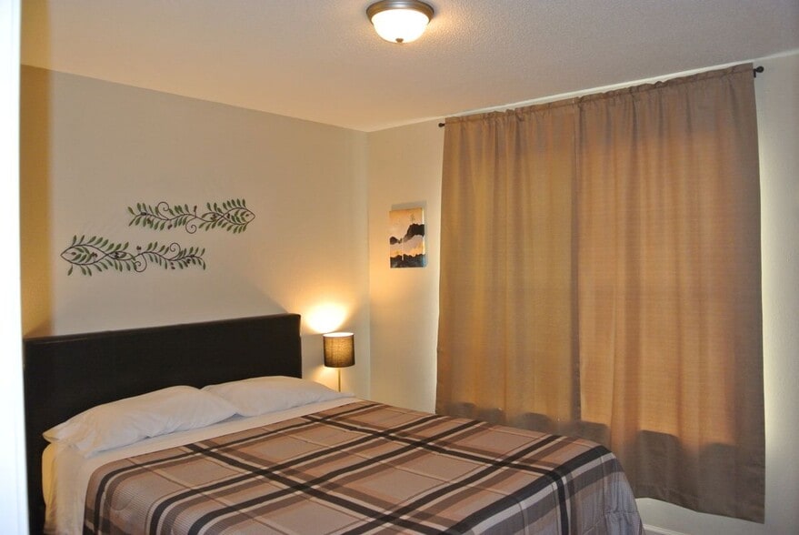 Building Photo - 3653 Timber Bluff Ln