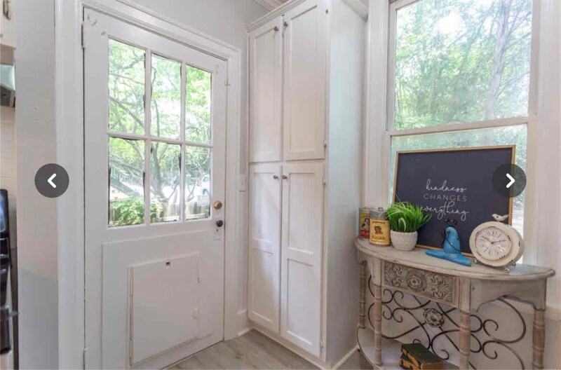 Building Photo - 2405 College St