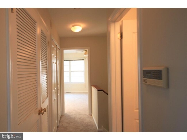 Building Photo - 3700 Harvard Dr