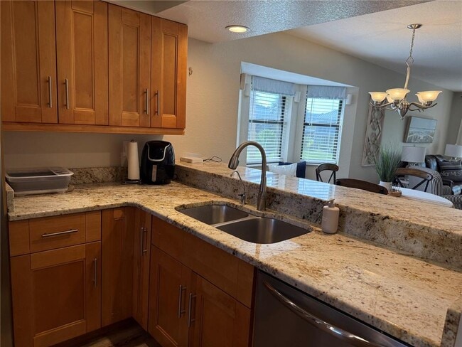 Building Photo - 445 Bouchelle Dr