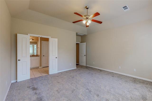 Building Photo - 10804 Sexton Dr