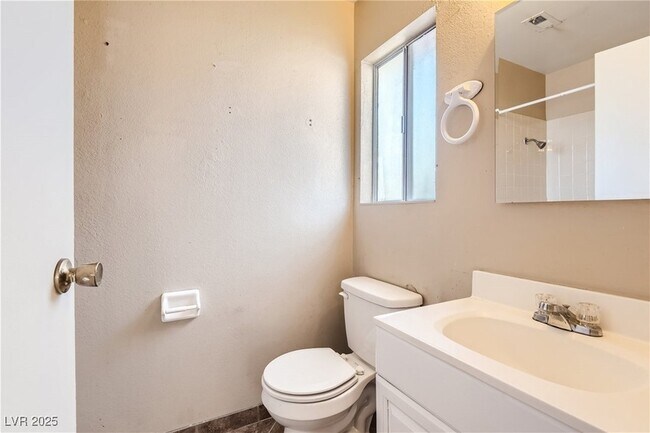 Building Photo - 6416 Placer Dr