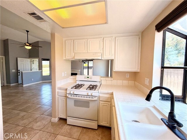 Building Photo - 9179 E Rancho Park Cir