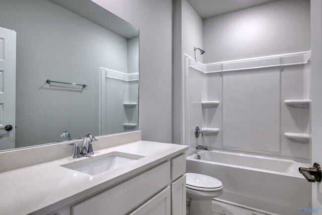 Building Photo - 12392 Whitcomb Cir